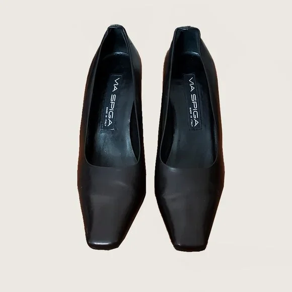 Via Spiga Pumps - Picture 2 of 10